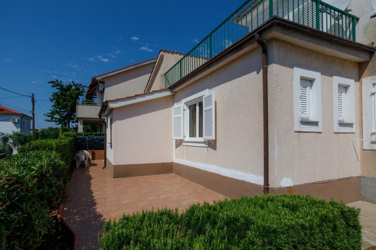 Apartment Franolic Veglia Exterior foto