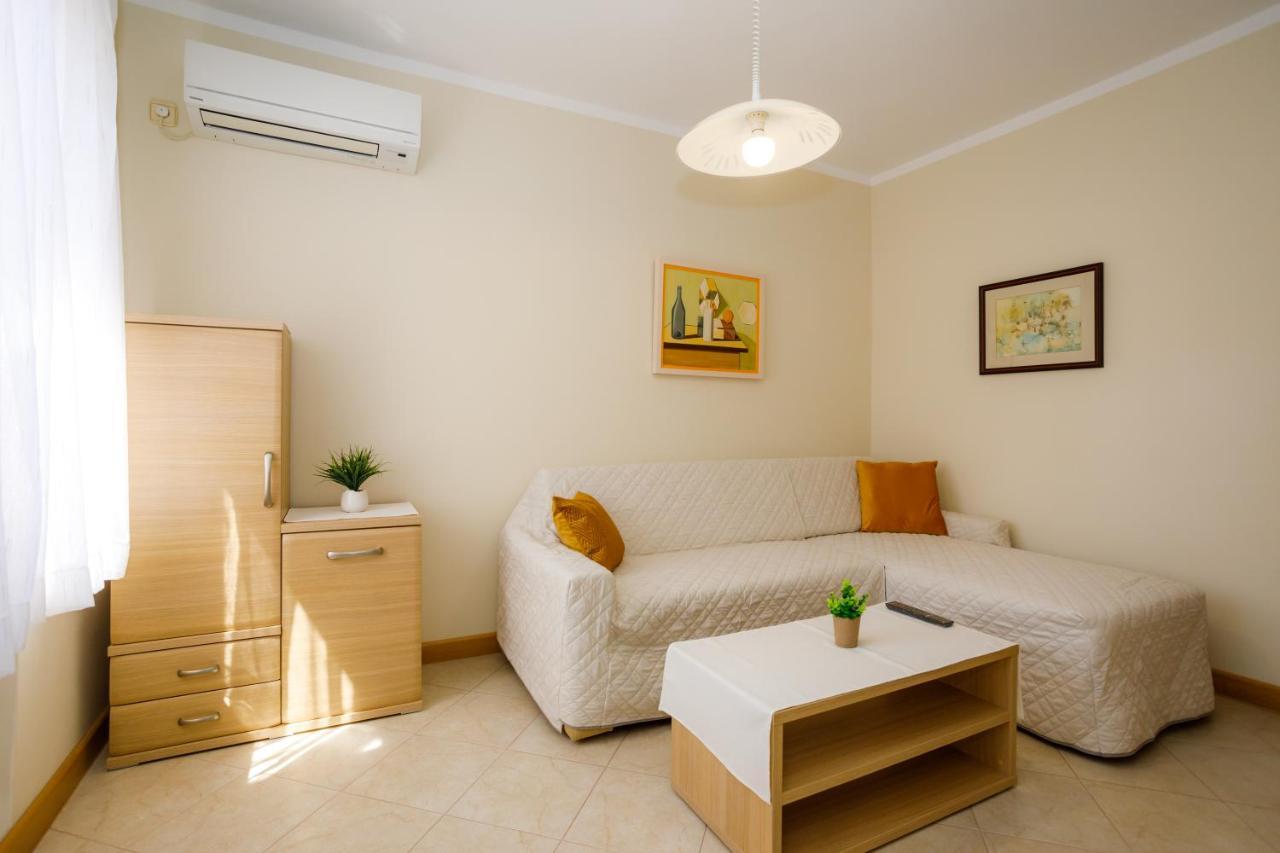 Apartment Franolic Veglia Exterior foto